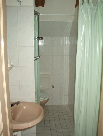 La salle de bains - Cour Gida Biatorbágy - Hongrie