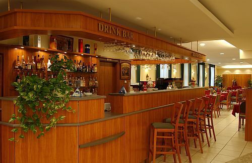 Bar i Budapest i det 3-stjärniga hotellet Millennium Budapest *** 