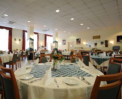 3 star centrum hotel Platanus - restaurant - Platanus hotel, Cheap hotel Budapest