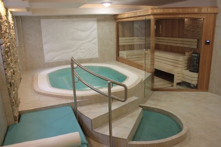 Hôtel thermal 3* avec jacuzzi et sauna à Mosonmagyarovar