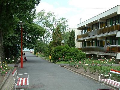 Goedkope accomodatie bij het Balatonmeer, Hongarije - 3-sterren Hotel Boglar in het centrum van de wijstreek Zuid-Balaton