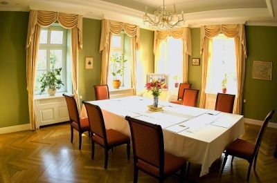 La salle de conférence de L'hôtel du châteaux Gróf Degenfeld á 4 étoiles á Tokaj
