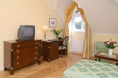 Hongrie, Tokaj - Hôtel du châteaux Gróf Degenfeld 4 étoiles - chambre