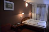 Billiga hotellrum i Hotell Minerva Mosonmagyarovar nära gränsen mot Österrike och Slovakia