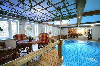 Hotel Villa Medici - Veszprém - Piscina