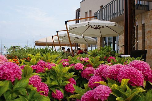 Restaurante Golden Wellness Hotel en el lago Balaton para bodas