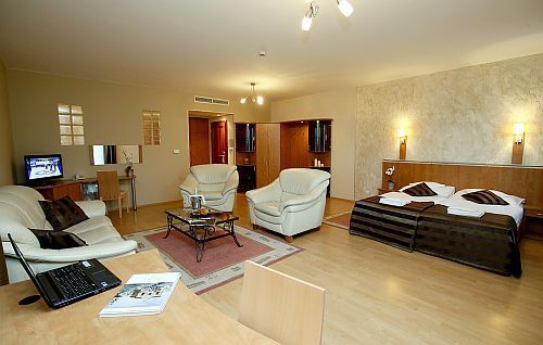 Apartament Hotelu Villa Volgy, Eger