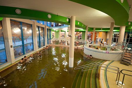 Medisch water in Cserkeszolo bij Aqua-Lux Wellness Hotel 3*