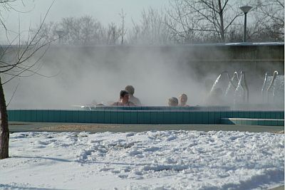 Agua medicinal en el Spa Termal - Aqua Lux Cserkeszolo 3*