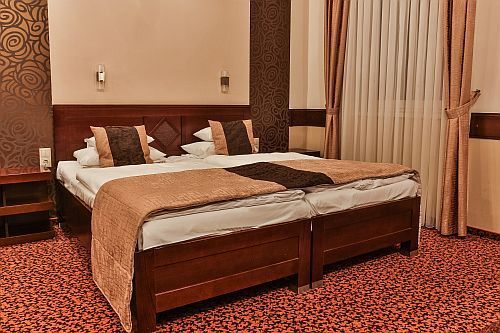 Apollo Termal Hotel - Hotel termal cu oferte promoţionale în Hajduszoboszlo