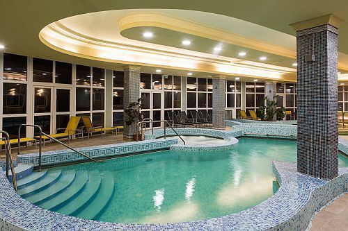 Week-end wellness á Hajduszoboszlo - Apollo Thermal Hôtel - le bain extérieur