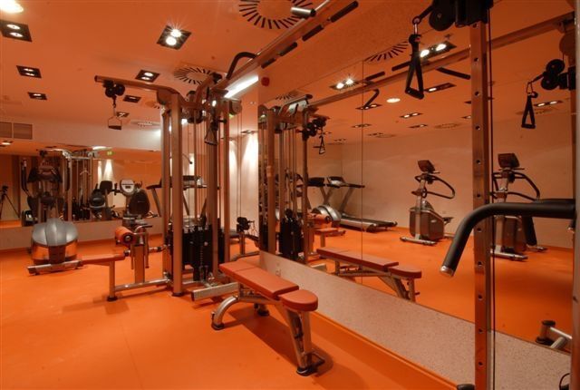 5* Sala fitness Hotelu Divinus - Elegancki luksusowy hotel w Debrecen