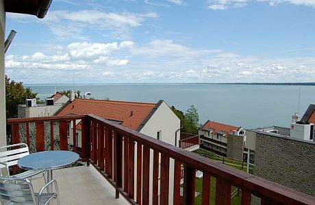 Privelişte frumoase spre Balaton din hotelul Echo Residence