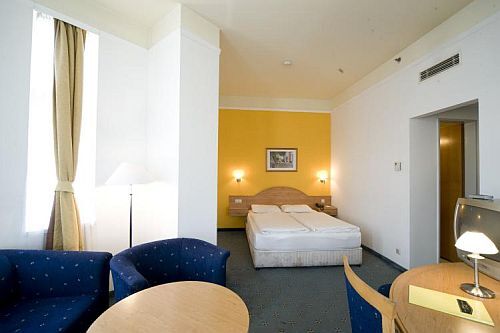 Apartament w Budapeszcie blisko dworca kolejowego Keleti - Hotel Golden Park