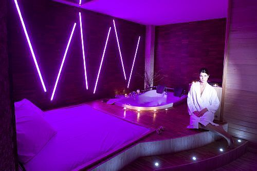 Wellness Hotel en Gardony con paquetes de media pensión con descuento