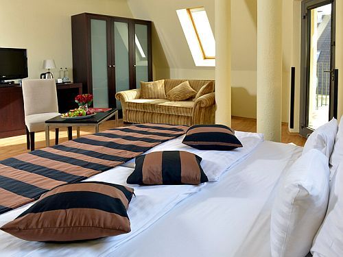 Leonardo Hotel Budapest - Junior Suite - cameră promoţională cu rezervare online