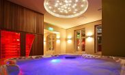 4-sterren luxe Hotel Ipoly Residence in Balatonfured - jacuzzi bij het Balatonmeer