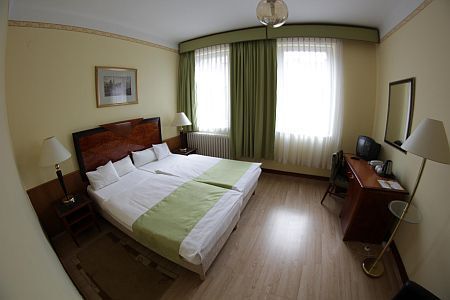 La chambre libre á Budapest en Hongrie - hôtels dans le centre commercial et de marché de Budapest - Budapest hotels