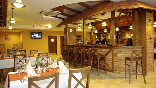 Koros Garden Snack Bar in Wellness Hotel Gyula****