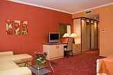 4* cameră de hotel cu două camere în Cserkeszolo în Aqua Spa Hotel