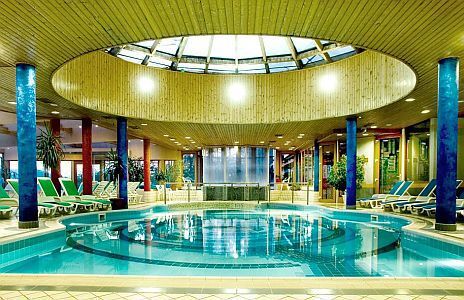 Wellness Hotel Silvanus Visegrad piscină interioară