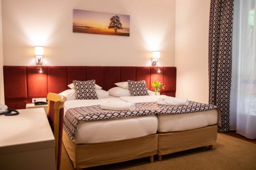Double room in Szilvasvarad, wellness weekend at Szalajka Hotel
