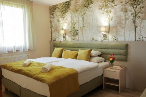 комфортабельный и элегантный гостиничный номер в 4* Szalajka Hotel