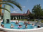 Piscina de aventura en Heviz, Hunguest Hotel Helios