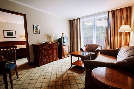 Cameră dublă romantică cu balcon în hotelul Thermal Visegrad
