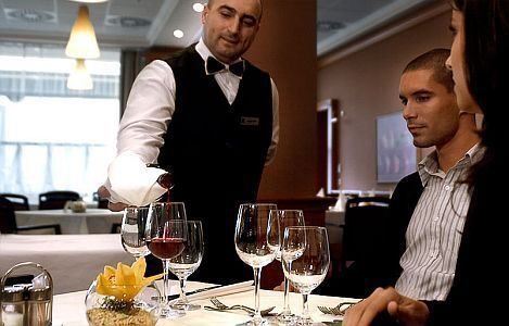 Restaurant in einer eleganten Atmosphäre im Thermal Hotel Visegrad