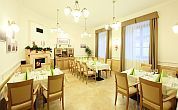 Hotel Historia Veszprém - restaurant în centrul oraşului Veszprem
