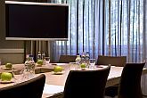 Hotel Andrassy Budapest - sala de reuniones con capacidad para 80 personas