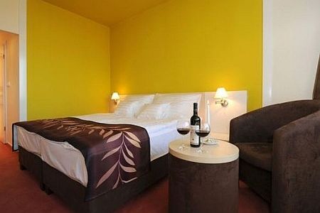 Hunguest Hotel Beke - habitacion de hotel con precio descuento en Hajduszoboszlo