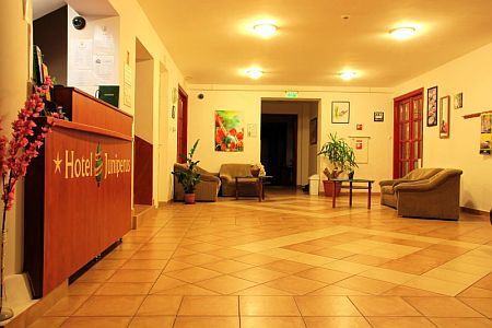 ✔️ Juniperus Hotel Kecskemét ** ✔️ Juniperus Hotel Kecskemét **