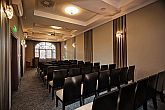 Sala de conferencias y reuniones del Grand Hotel Glorius en Mako