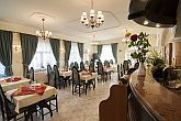 Romantyczna restauracja w Hotelu Gasztola Gyongye Wellness
