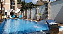 Auris Hotel a Szeged con piscina all