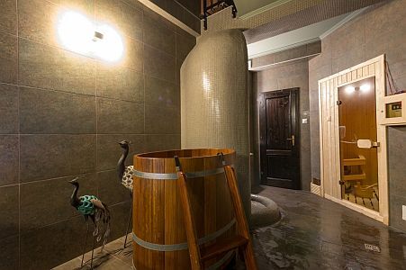 Hotel Hop Gyula - wellness lovers plunge tub spa weekend