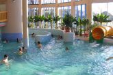 Solaris Apartment Cserkeszolo - Spa- en buitenzwembad in Cserkeszolo voor wellnessweekend