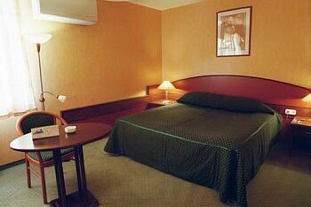 Ledigt rum i Hotel Aquarius Budapest - Fyrstjärnigt hotell i Buda