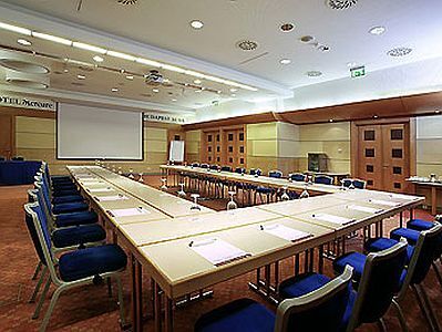 Hotel Mercure Buda Budapest - sala de conferencias en Budapest