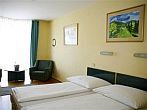 Hotel Bara - cameră promoţională la picioarele munţii Gellert, pe strada Hegyalja
