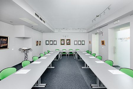 Sala de conferencias en Hotel Museum en Budapest