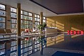 Adina Apartmen Hotel Budapest - Piscina y wellness