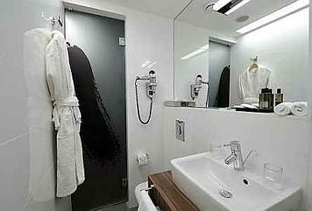 Hôtel Mercure Budapest Korona - la salle de bains de l'hôtel de luxe au centre de Budapest en Hongrie