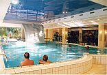 Health Spa Resort Hotel Margitsziget - スパリゾ－トホテル　マルギットシゲット　ブダペストの格安ホテル