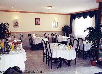 Restauracja Hotelu Gold Pest, Budapeszt