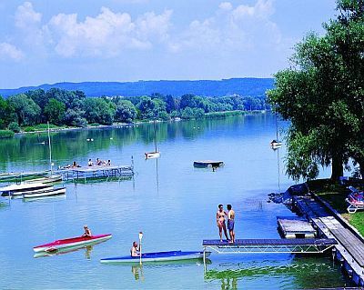 Vue panoramique sur le lac Balaton depuis l'hôtel Helikon 3*