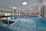 Äventyrsbad, termalbad, simhall, utomhus pool i Danubius Health Spa Resort Buk 