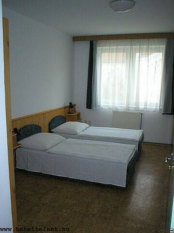 Hotel Pálma Kecskemét - Habitación doble 1ra categoría